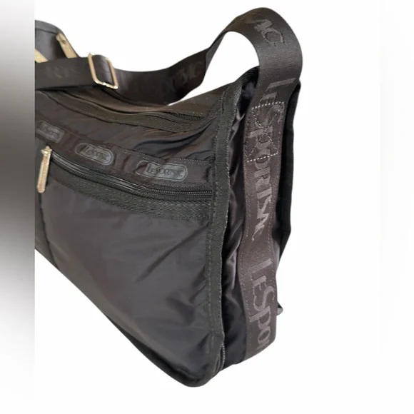 LeSportSac Black Deluxe Everyday Expandable Crossbody Shoulder Bag Unisex - Picture 8 of 16